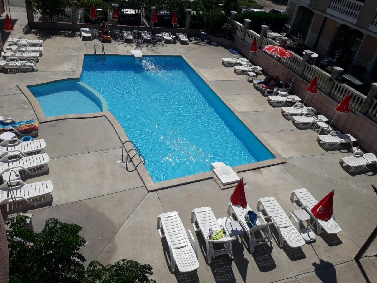 Hotel Black Sea - Breakfast, Pool & Free Parking 오브조르 외부 사진
